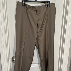 Samuelsohn flat front trouser tan size 41/31
